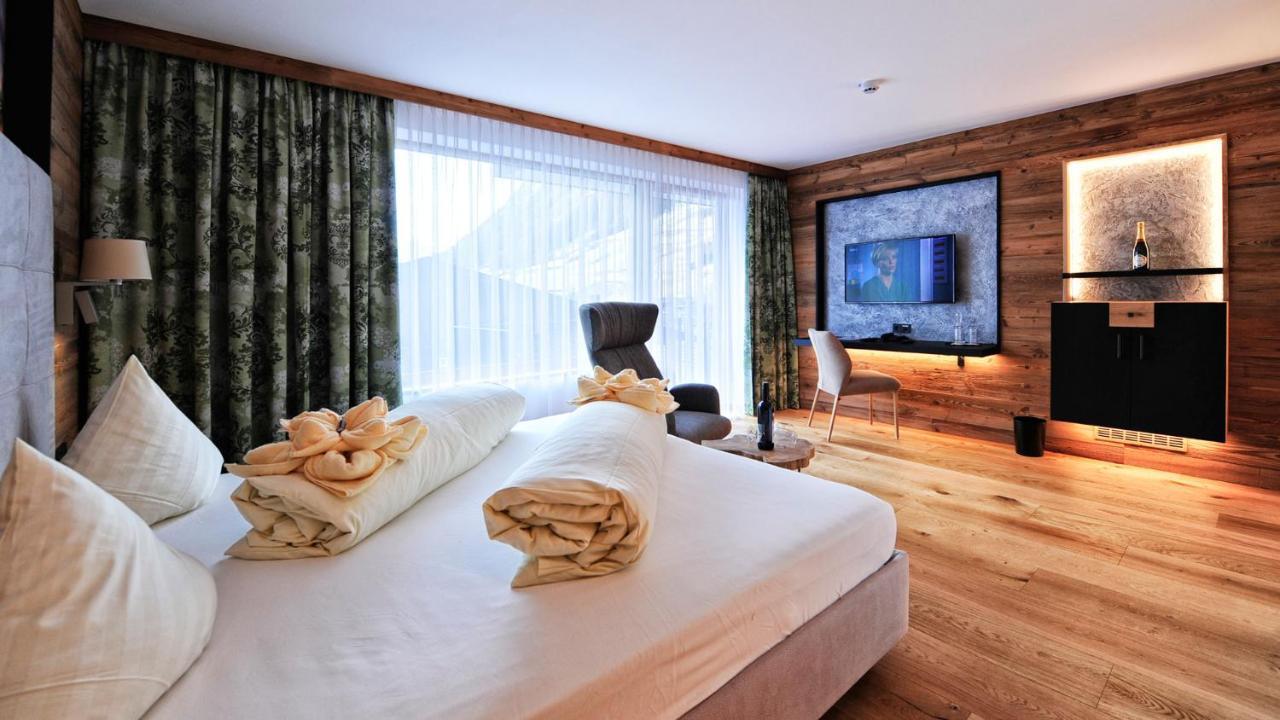 Hotell Garni Stefanie 4*